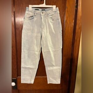 Wild Fable Light Blue Super High-Rise Tapered Women's Jeans